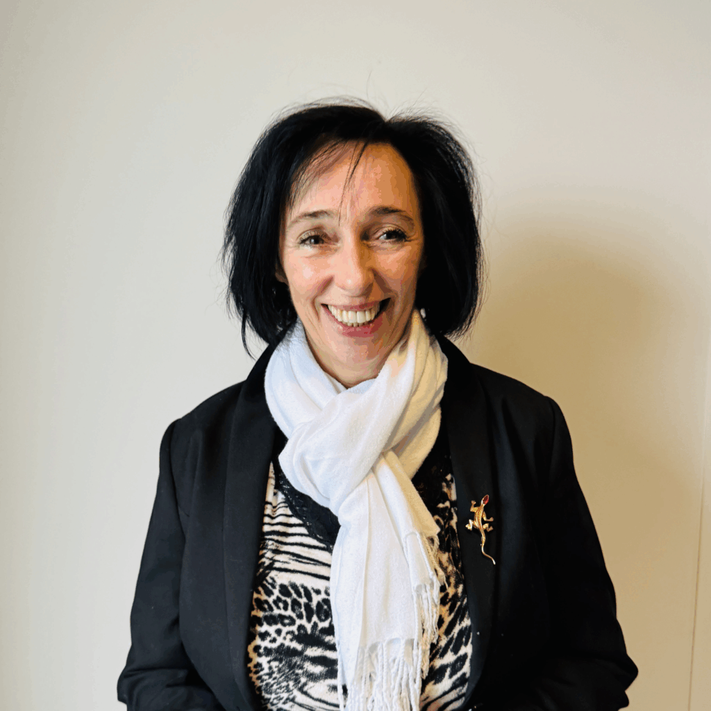 Valérie SCHMITT Valérie SCHMITT